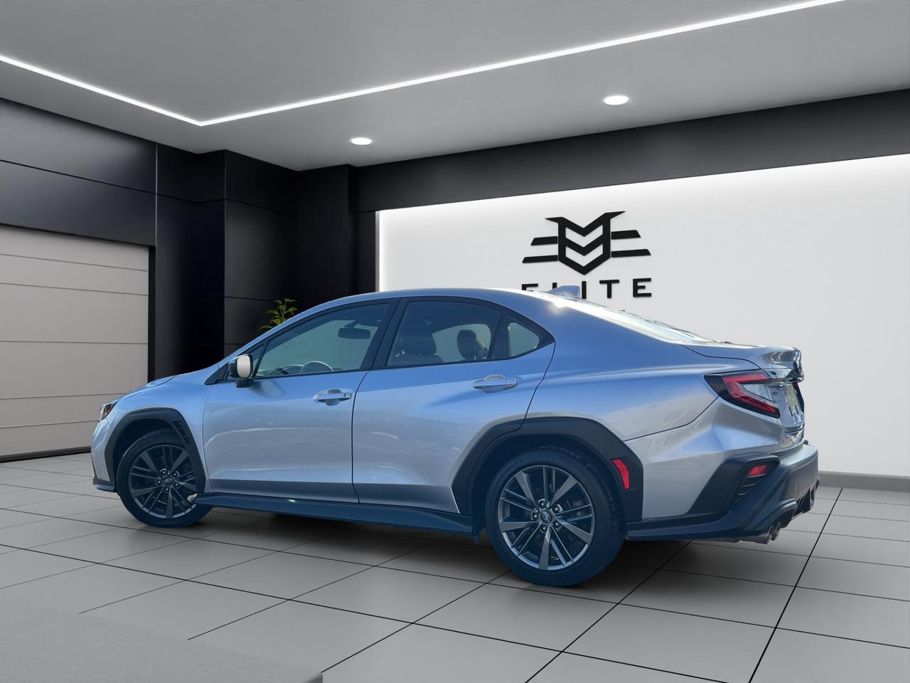 2023 Subaru WRX MANUAL - REVERSE CAMERA - ONE OWNER CAR !!! Photo