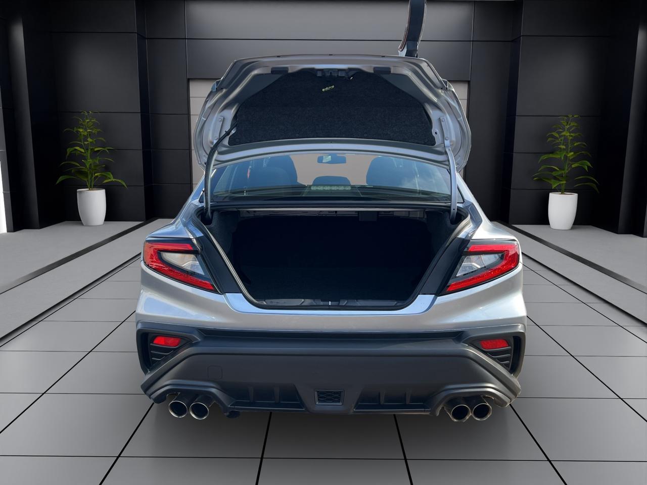 2023 Subaru WRX MANUAL - REVERSE CAMERA - ONE OWNER CAR !!! Photo