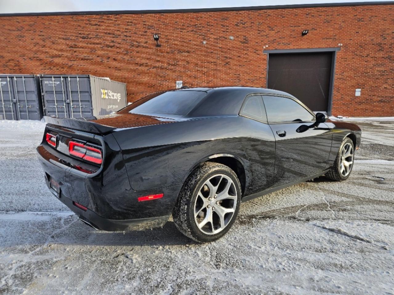2015 Dodge Challenger SXT PLUS-LEATHER-SUNROOF Photo