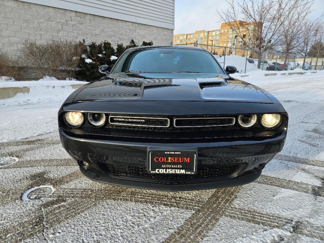 2015 Dodge Challenger SXT PLUS-LEATHER-SUNROOF Photo