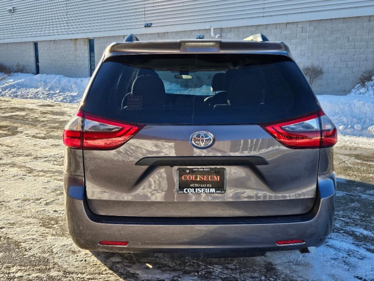 2020 Toyota Sienna 7 PASSENGER-LDW-ADAPTIVE CRUISE-CERTIFED Photo