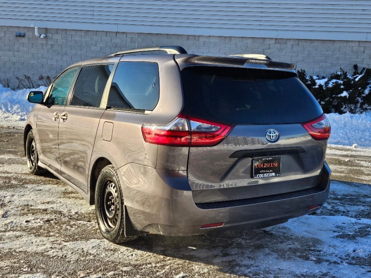 2020 Toyota Sienna 7 PASSENGER-LDW-ADAPTIVE CRUISE-CERTIFED Photo3