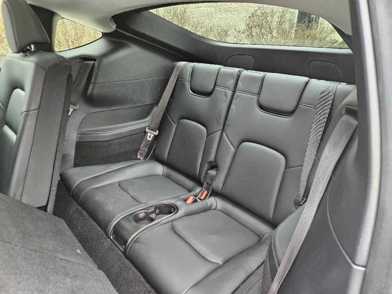 2022 Tesla Model Y 7 PASSENGER AWD-LONG RANGE DUAL MOTOR Photo