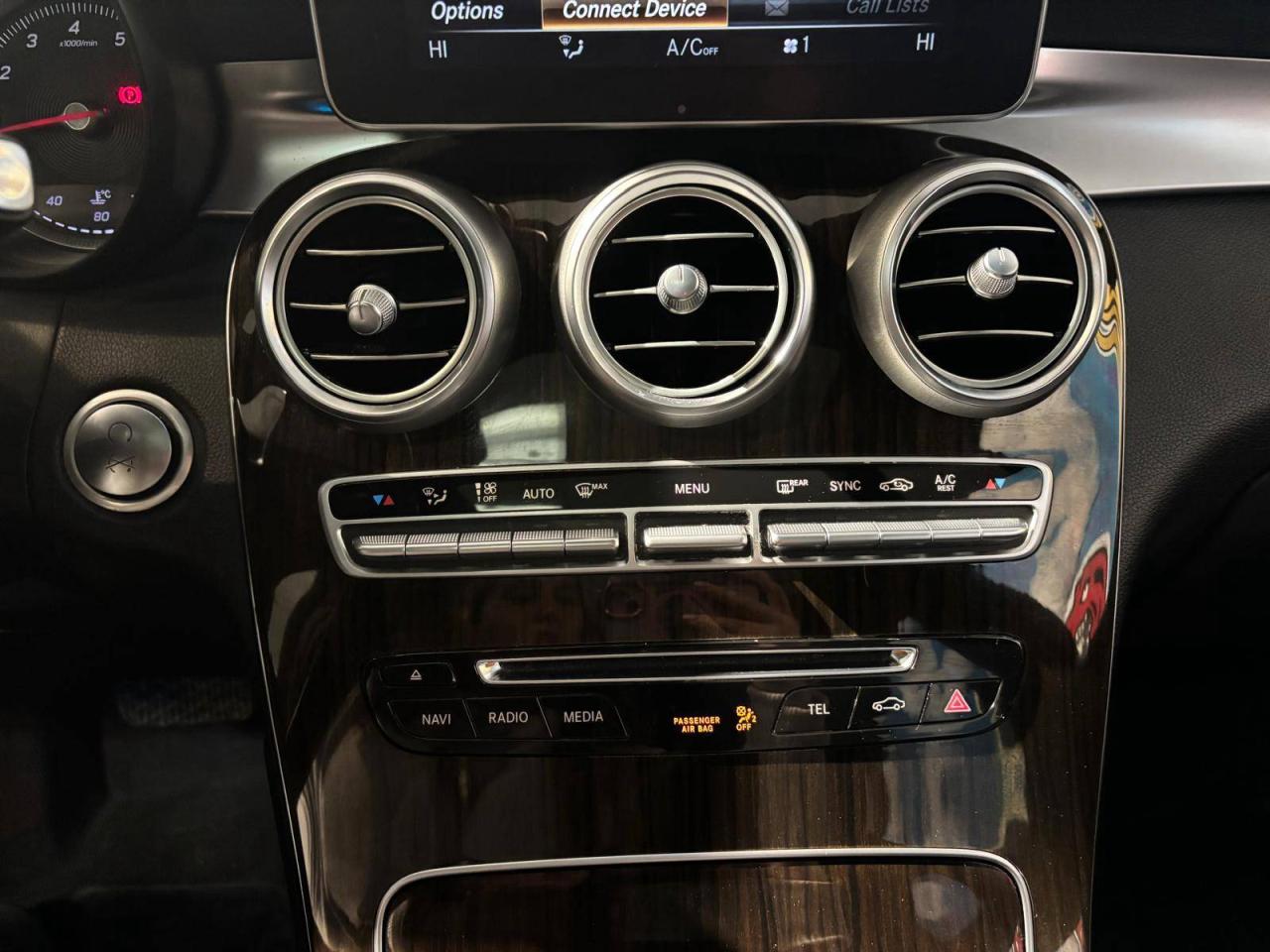 2016 Mercedes-Benz GLC-Class 4MATIC 4dr GLC 300 CLEAN CARFAX, NO ACCIDENTS Photo