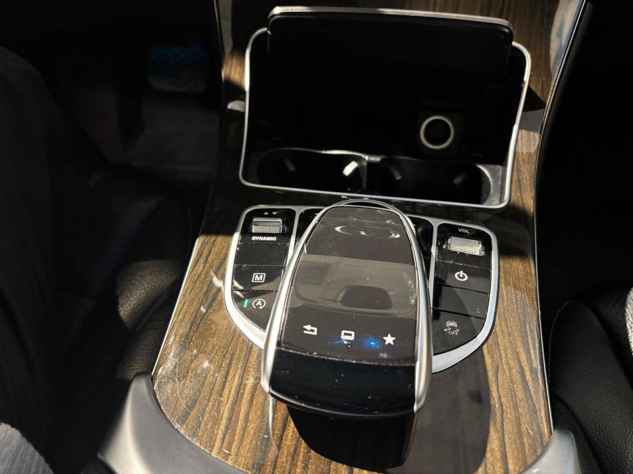 2016 Mercedes-Benz GLC-Class 4MATIC 4dr GLC 300 CLEAN CARFAX, NO ACCIDENTS Photo