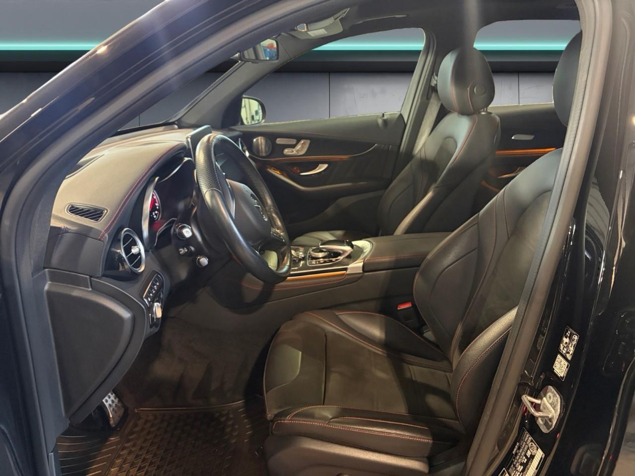 2019 Mercedes-Benz AMG GLC 43 Photo