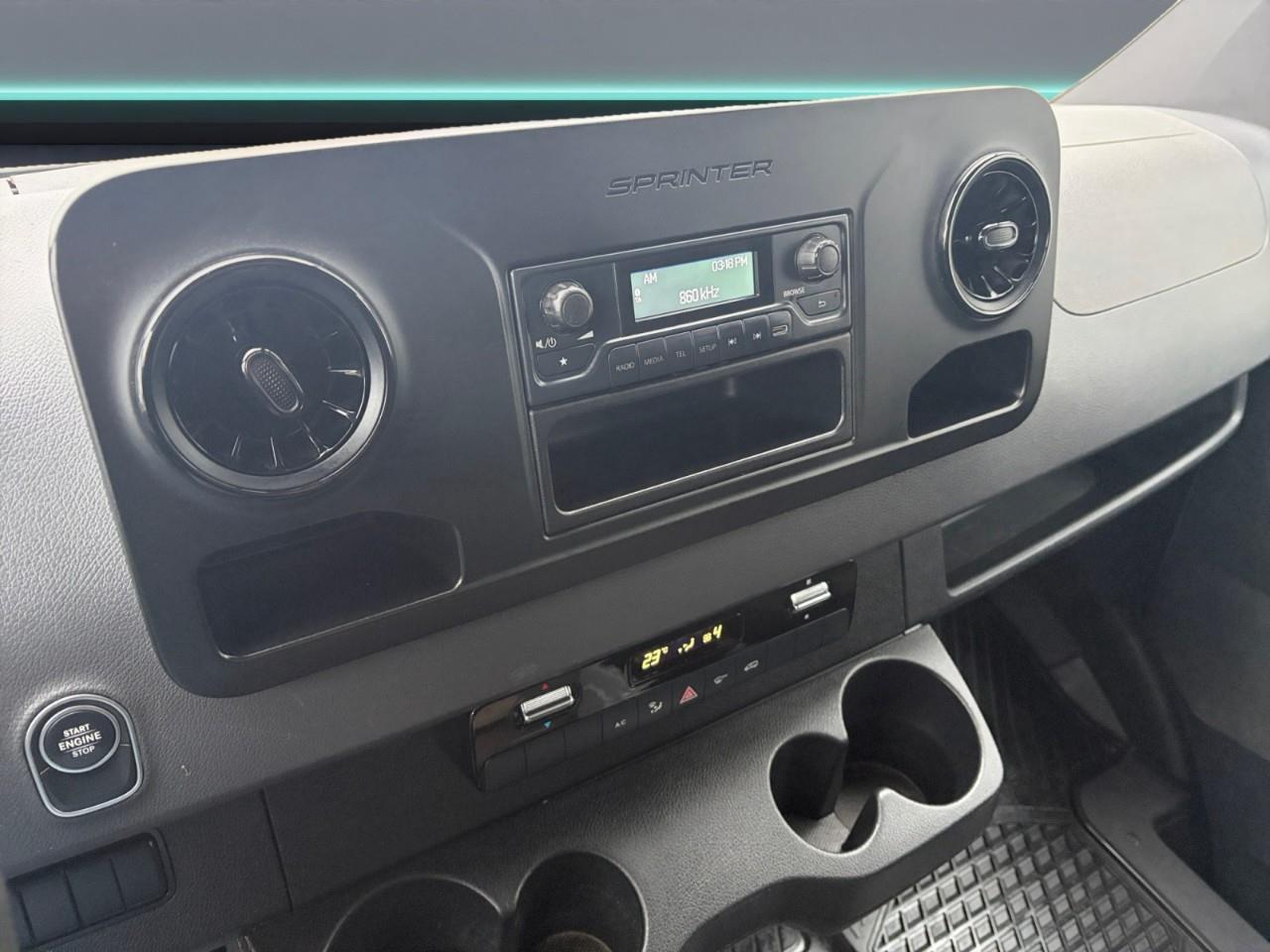 2020 Mercedes-Benz Sprinter 2500 Photo