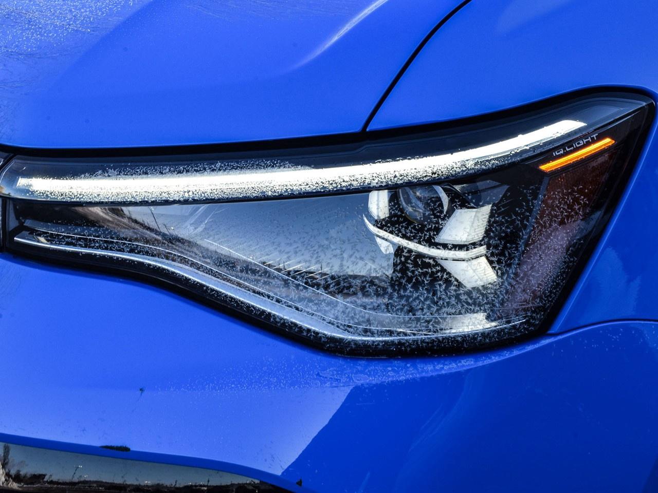 2025 Volkswagen Taos Comfortline Black Edition 4MOTION Photo