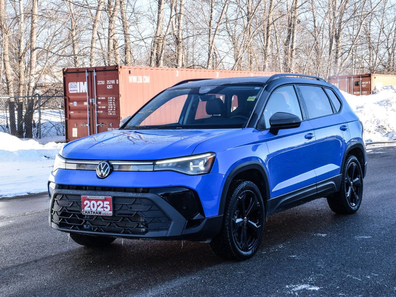 2025 Volkswagen Taos Comfortline Black Edition 4MOTION Photo