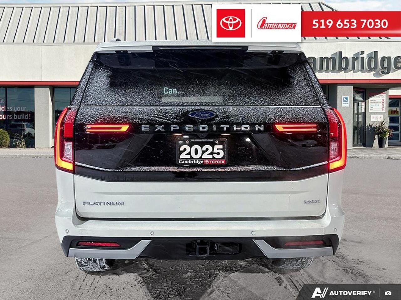2025 Ford Expedition Max Platinum Photo4
