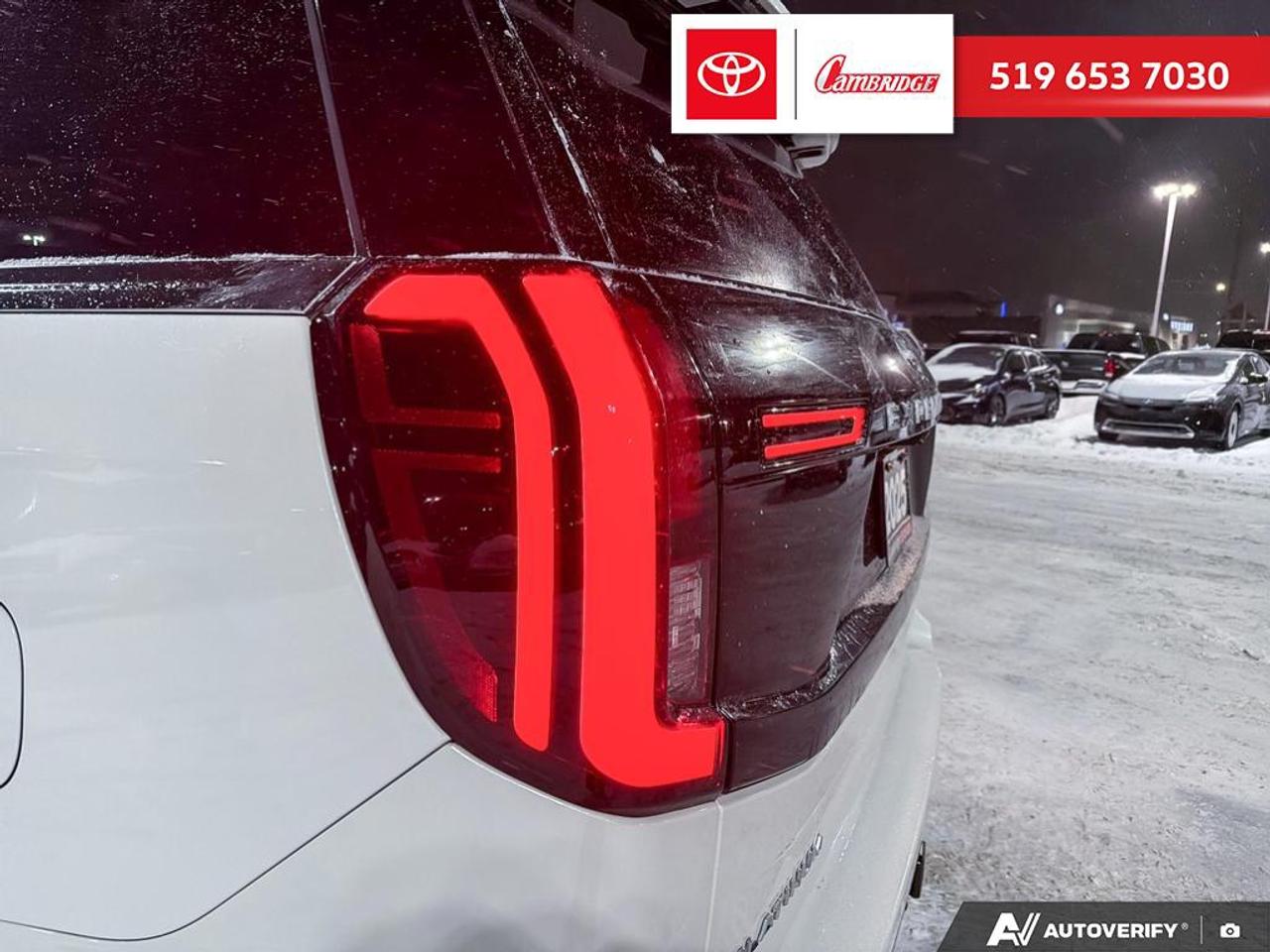 2025 Ford Expedition Max Platinum Photo