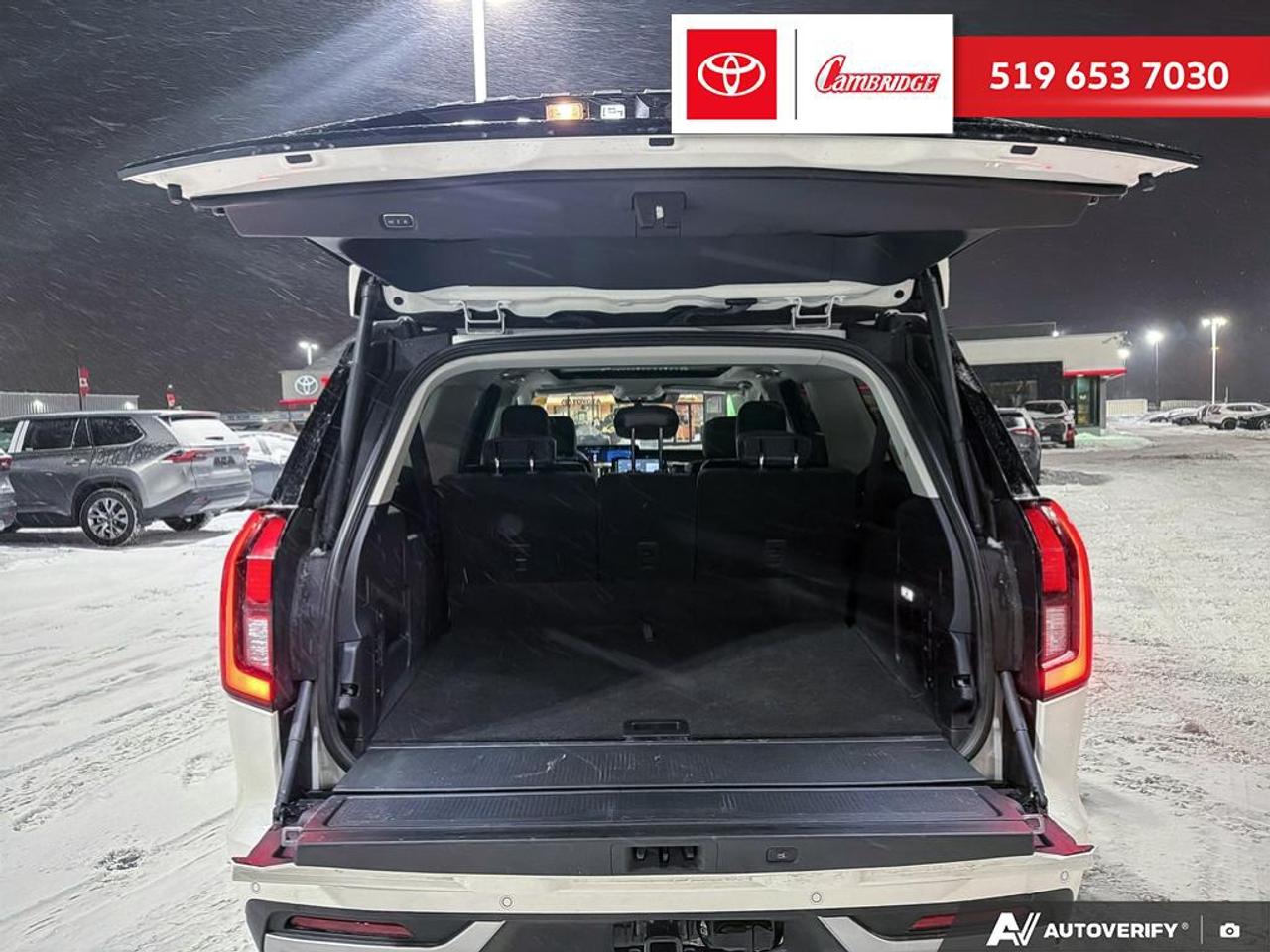 2025 Ford Expedition Max Platinum Photo