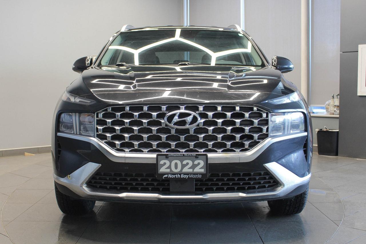 2022 Hyundai Santa Fe Preferred TWO SETS OF TIRES - APPLE CARPLAY AND ANDROID AUTO - HEATED FRONT SEATS/STEERING WHEEL Photo