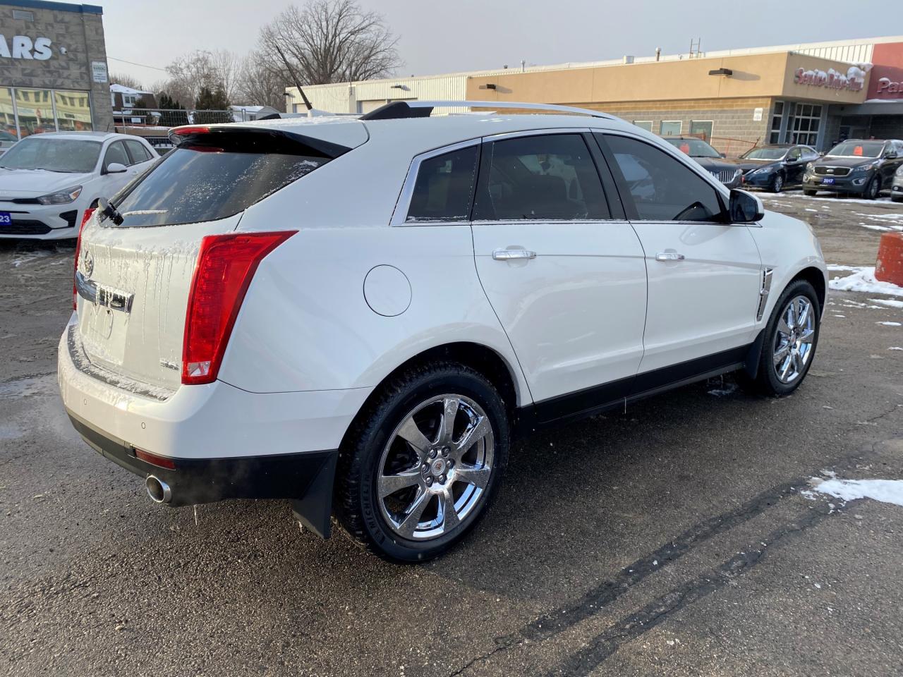 2012 Cadillac SRX Premium Collection Photo
