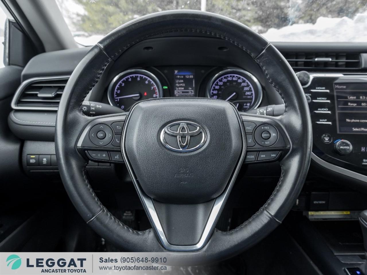 2020 Toyota Camry SE Auto Photo