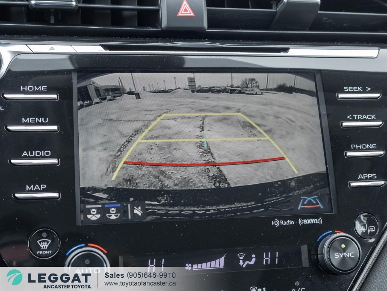 2020 Toyota Camry SE Auto Photo