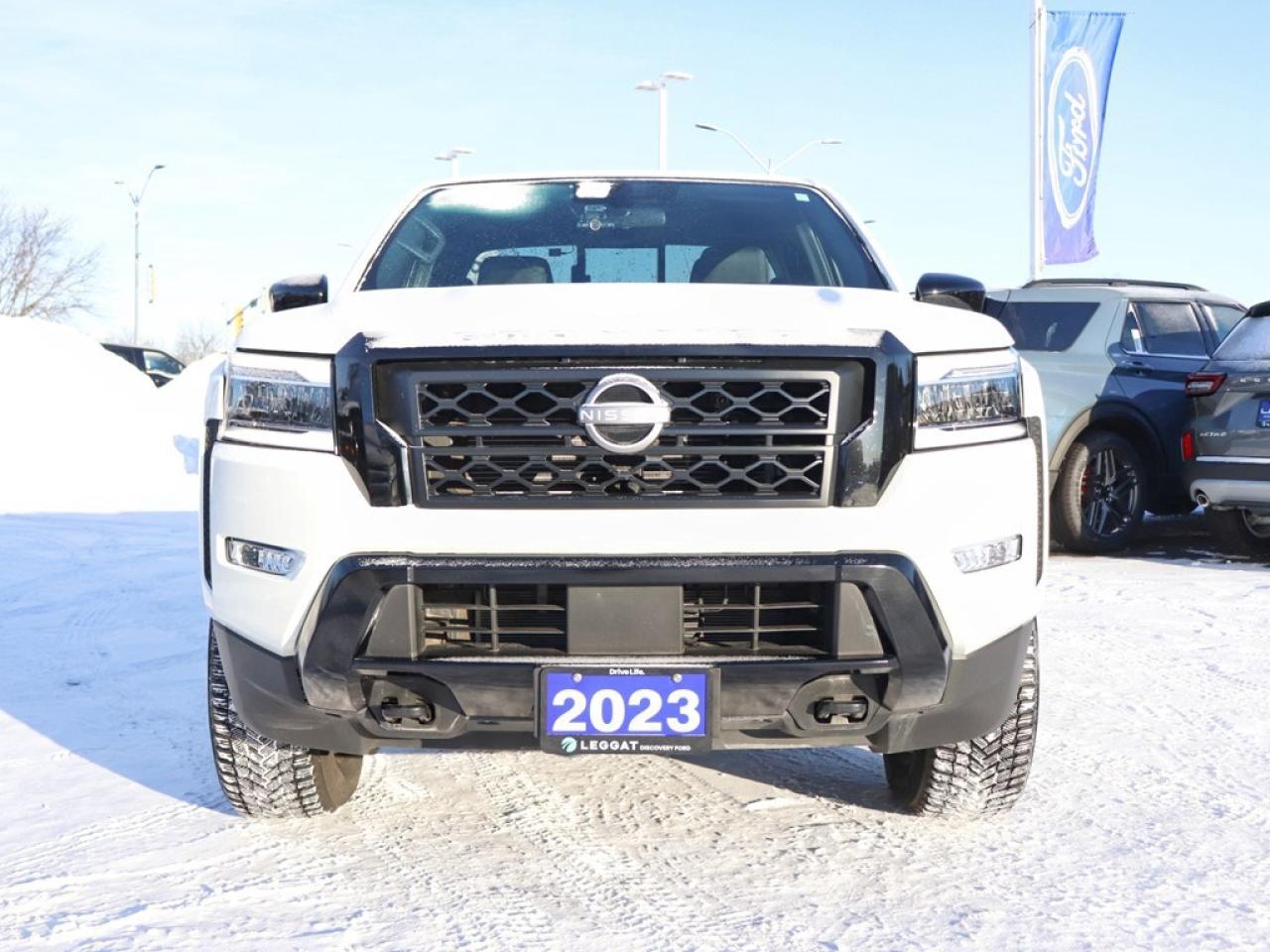 2023 Nissan Frontier SV | 4x4 | 3.8L | Crew Cab | MIDNIGHT EDITION Photo
