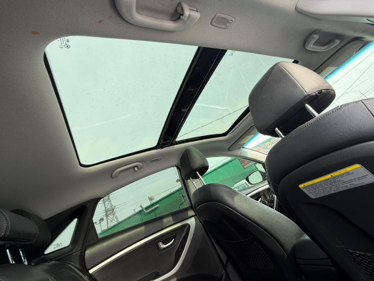 2014 Hyundai Elantra GT SE w/Tech Pkg Photo