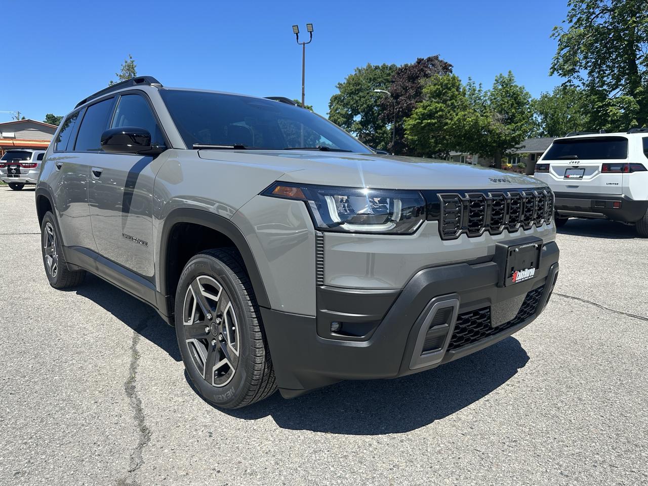 2026 Jeep Cherokee laredo Photo