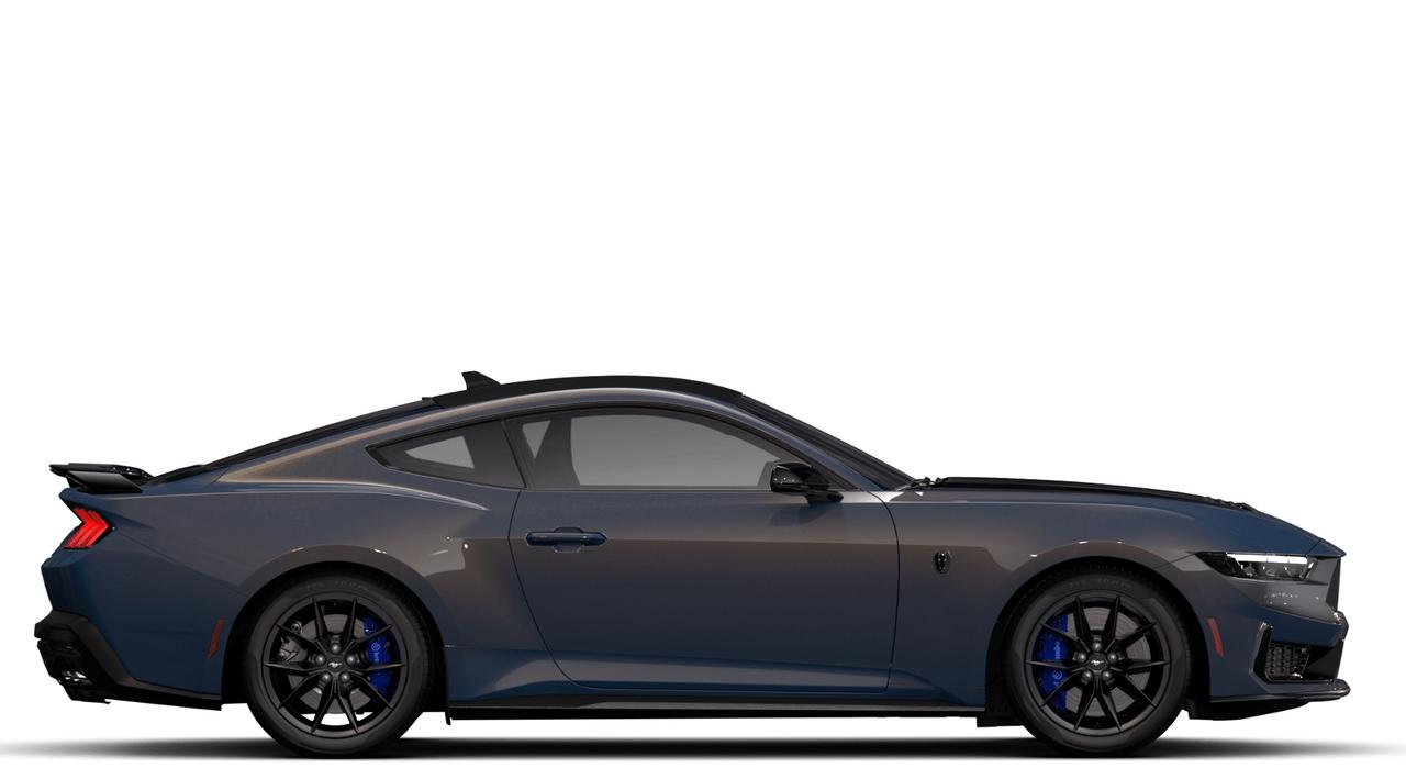2026 Ford Mustang Dark Horse Photo5