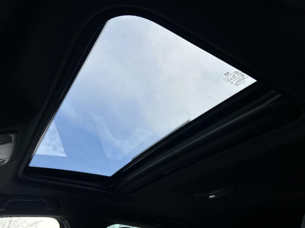 2023 Mazda CX-5 Signature AWD at HTD Steering|BlindSpot Photo