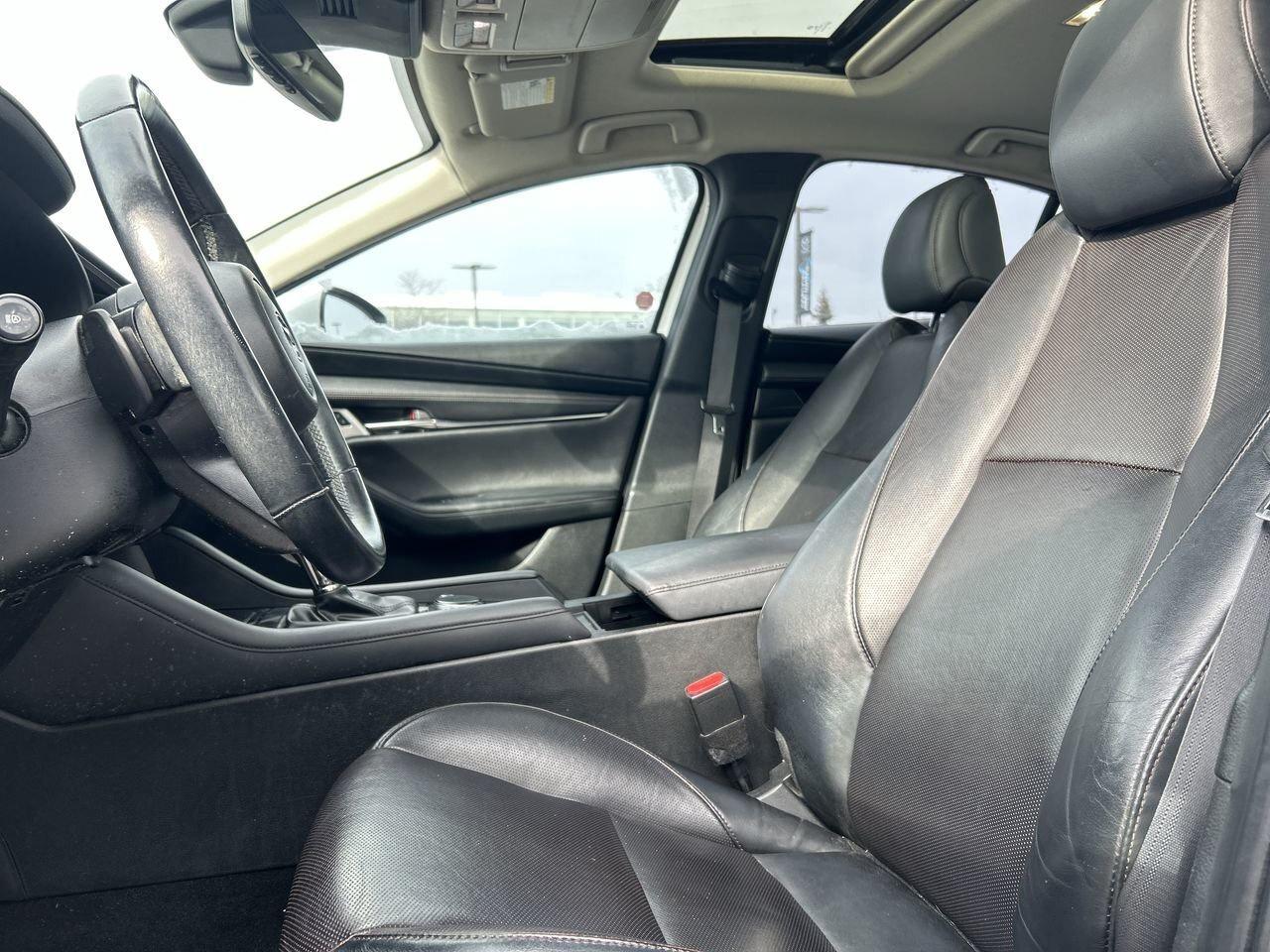 2019 Mazda MAZDA3 GT at LOW KMS Photo