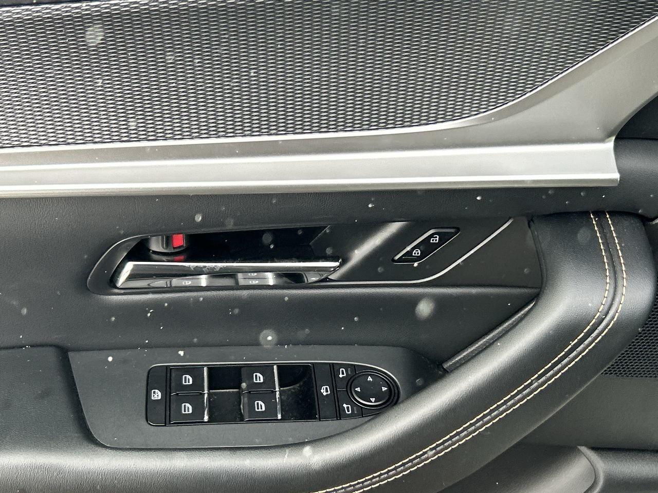 2024 Mazda CX-90 MHEV GT BENCH SEAT|Wireless|Leather int|HTD Steering Photo4