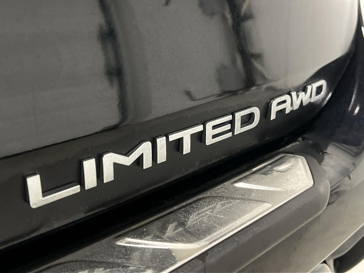 2023 Toyota Highlander LIMITED AWD | 7-PASS | HTD LEATHER | PANO ROOF Photo