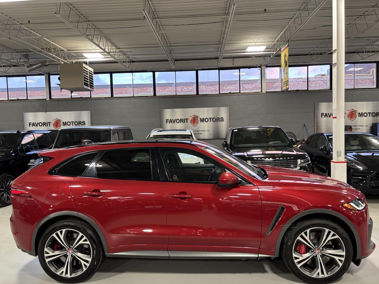 2021 Jaguar F-PACE P550 SVR|V8SUPERCHARGED|550HP|AWD|REDLEATHER|NAV|+ Photo