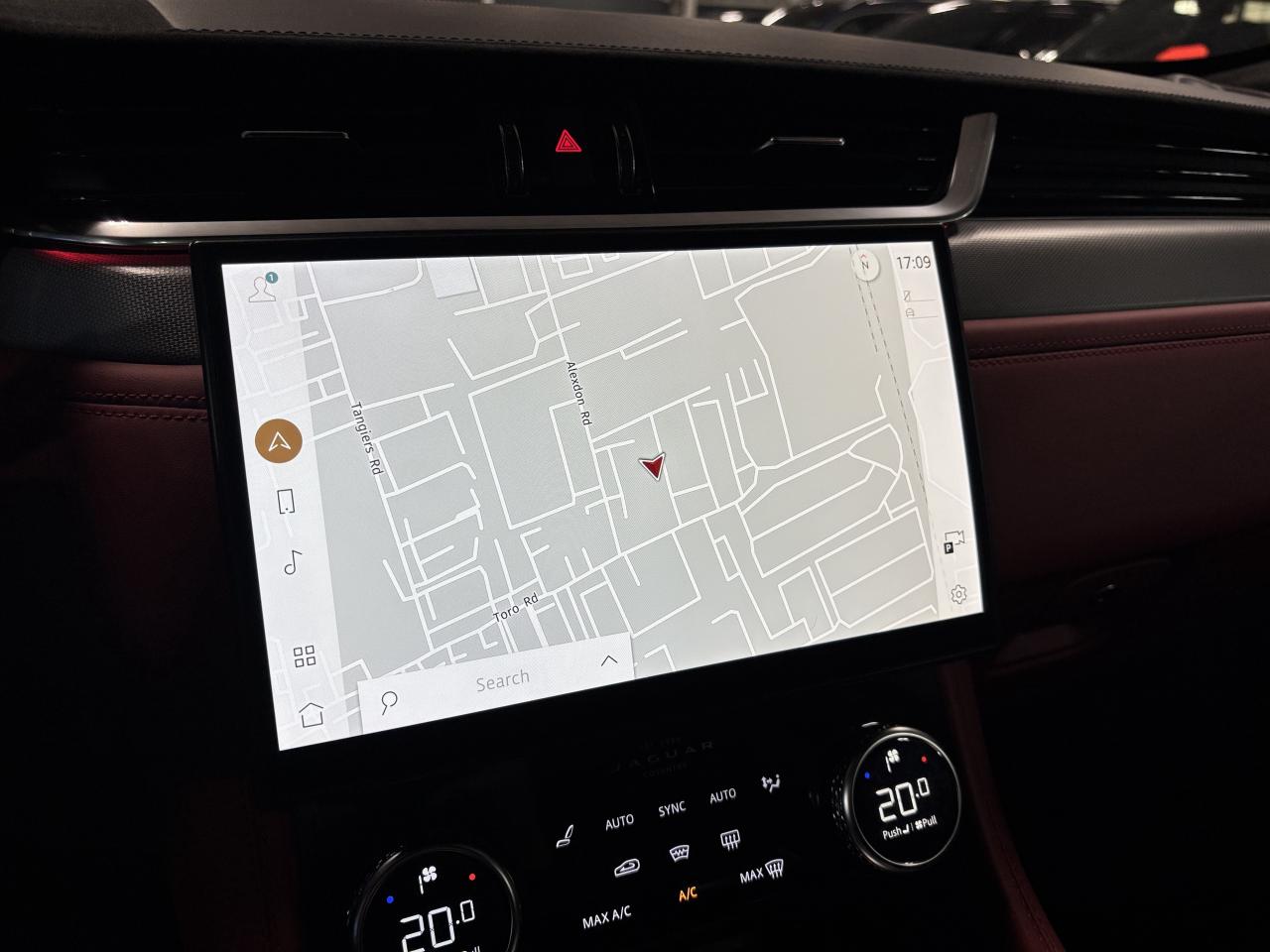 2021 Jaguar F-PACE P550 SVR|V8SUPERCHARGED|550HP|AWD|REDLEATHER|NAV|+ Photo