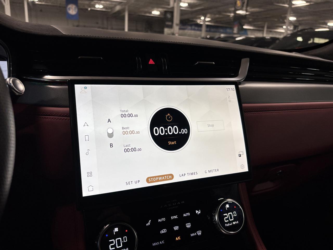 2021 Jaguar F-PACE P550 SVR|V8SUPERCHARGED|550HP|AWD|REDLEATHER|NAV|+ Photo