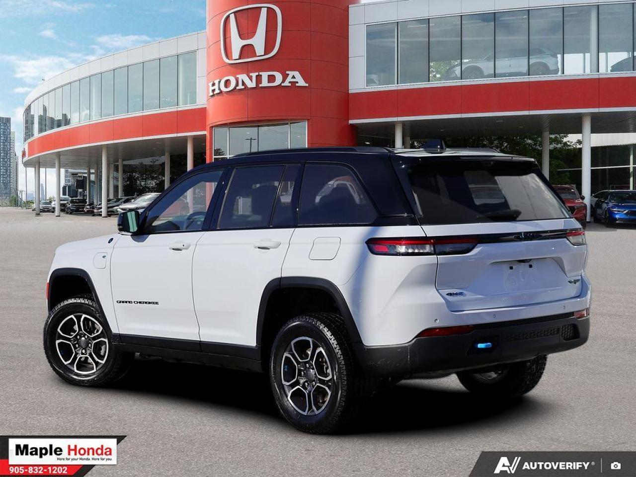 2022 Jeep Grand Cherokee Panoramic roof| Power Liftgate| God Condition| Low Photo