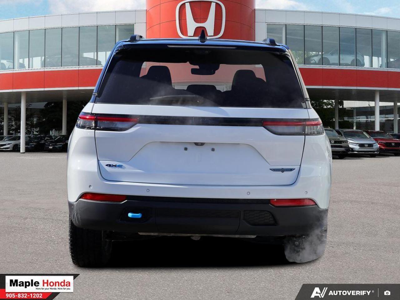 2022 Jeep Grand Cherokee Panoramic roof| Power Liftgate| God Condition| Low Photo