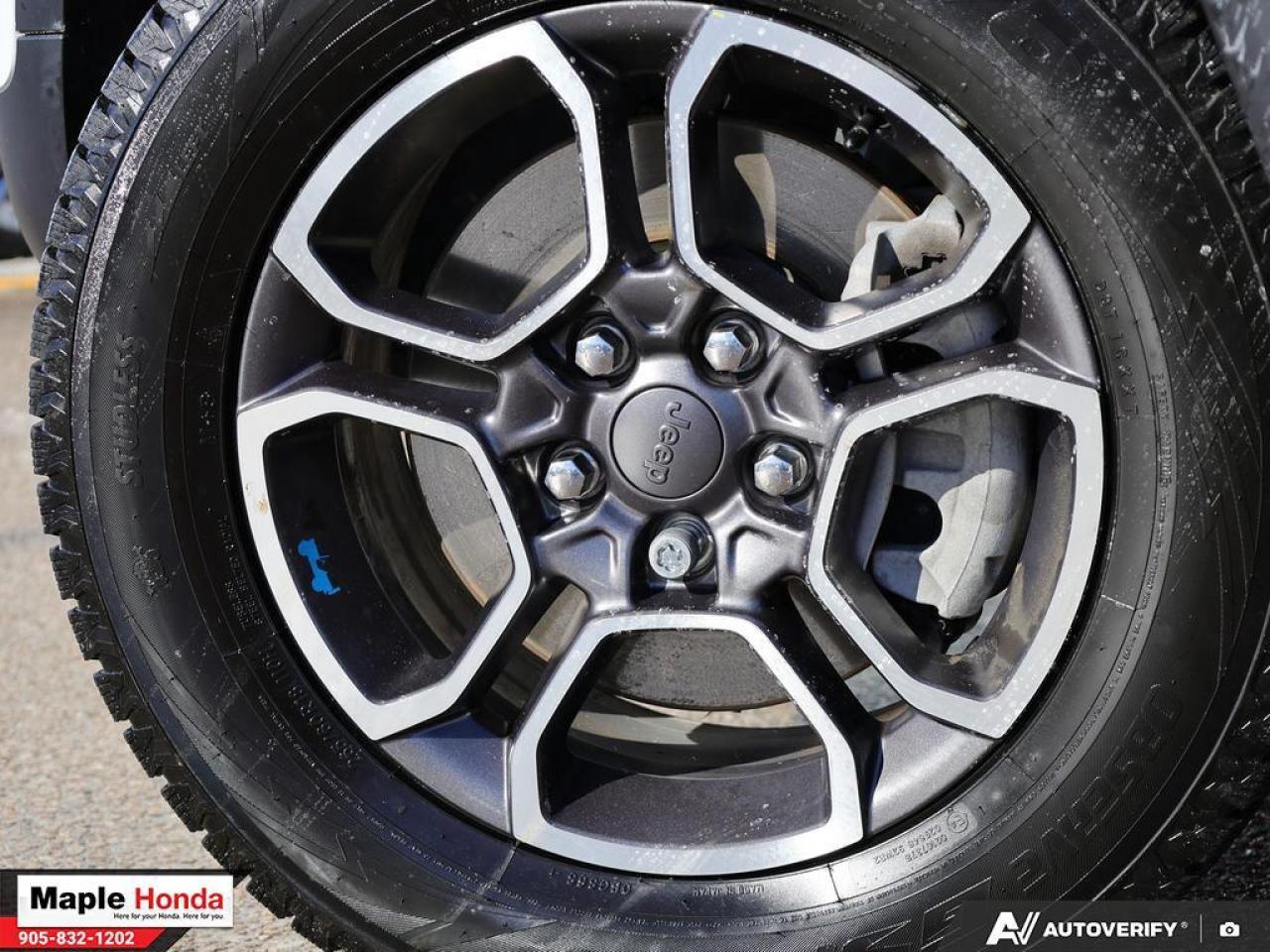 2022 Jeep Grand Cherokee Panoramic roof| Power Liftgate| God Condition| Low Photo