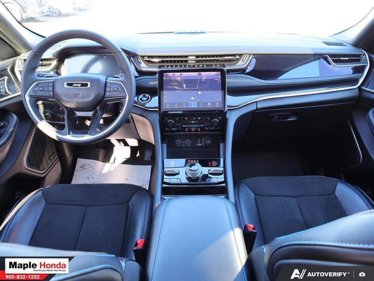 2022 Jeep Grand Cherokee Panoramic roof| Power Liftgate| God Condition| Low Photo