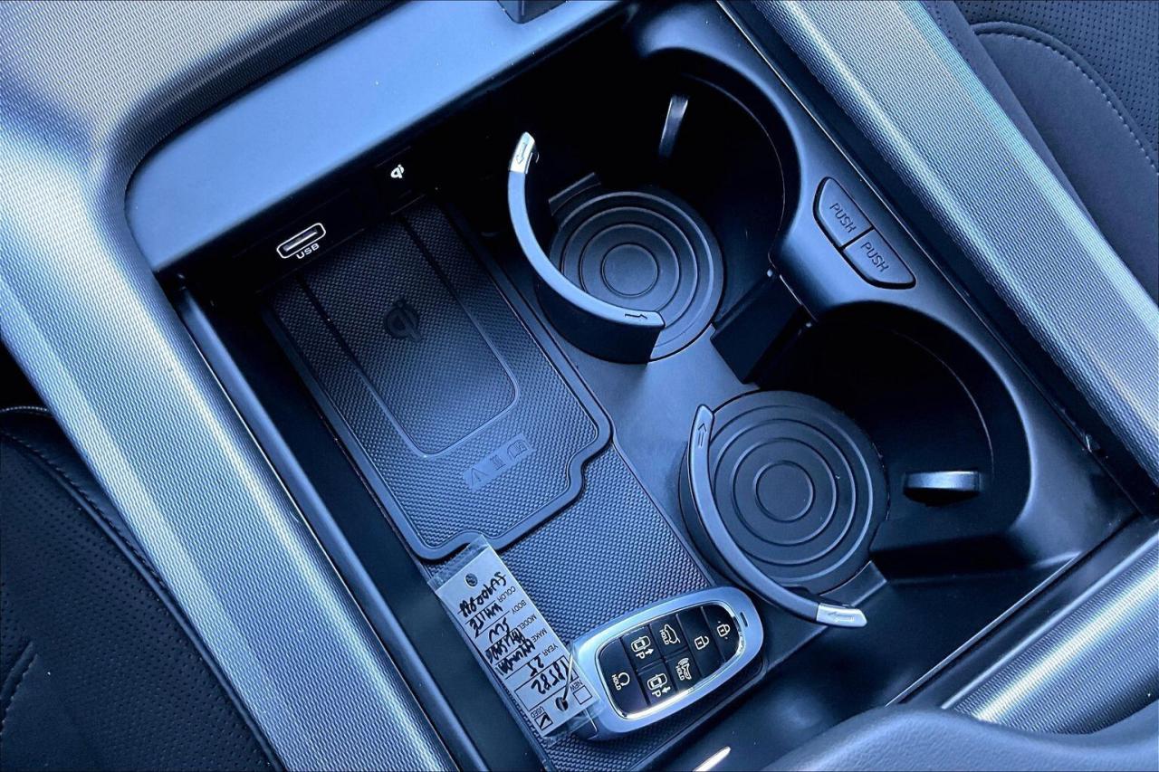2025 Hyundai PALISADE Ultimate Calligraphy Night 7Seat AWD Photo