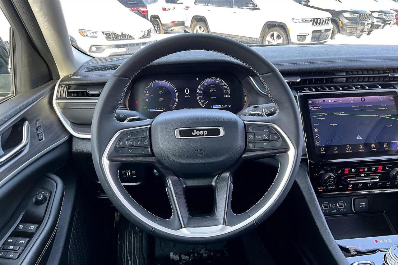 2024 Jeep Grand Cherokee L Limited |BlackAppearance |LuxTech |Panoroof |4X4 Photo