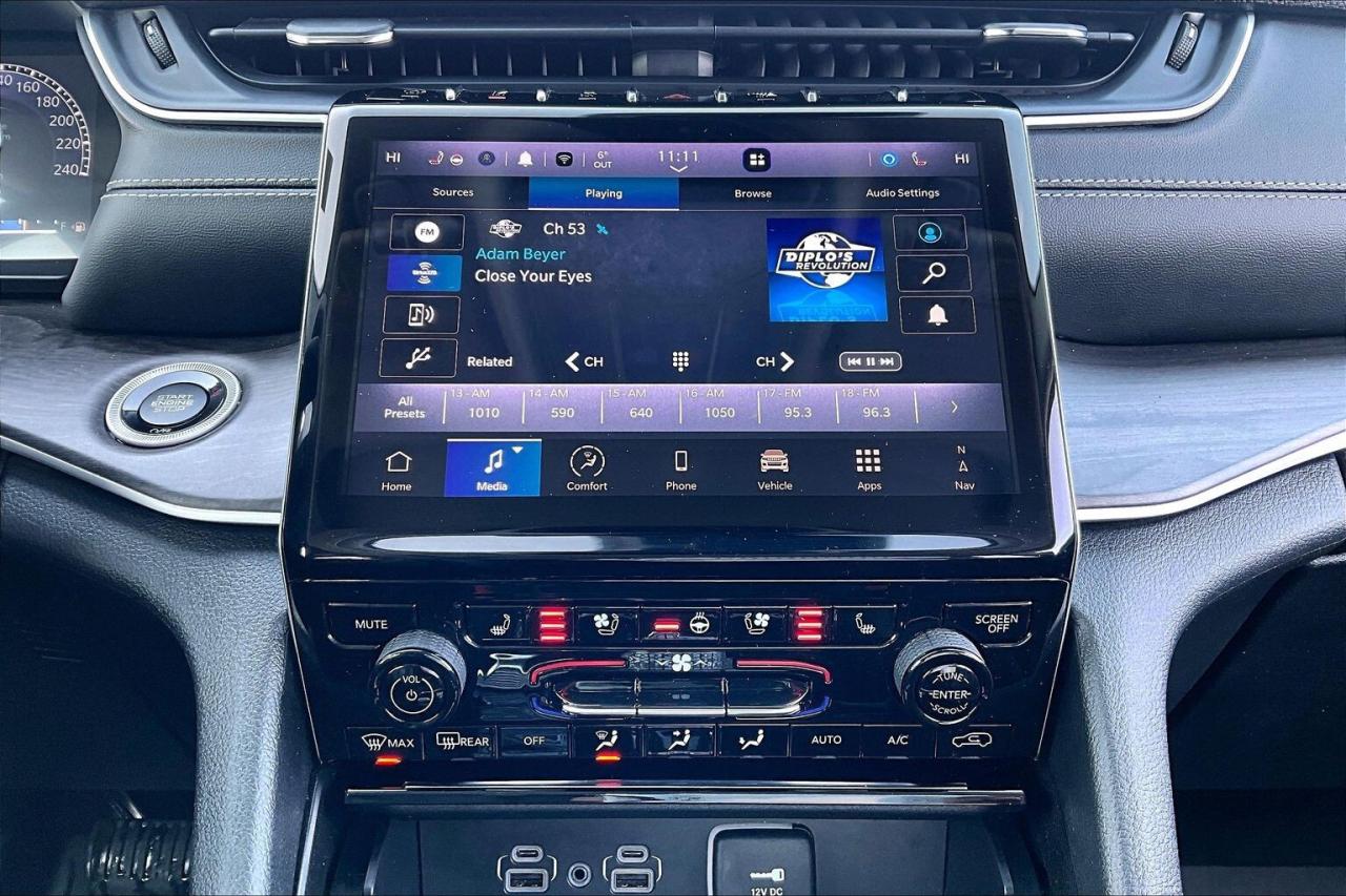 2024 Jeep Grand Cherokee L Limited |BlackAppearance |LuxTech |Panoroof |4X4 Photo