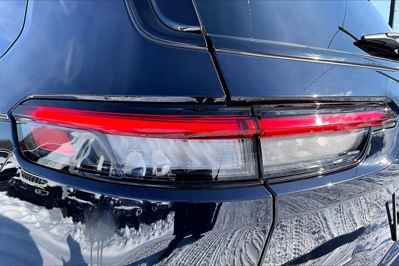 2024 Jeep Grand Cherokee L Limited |BlackAppearance |LuxTech |Panoroof |4X4 Photo