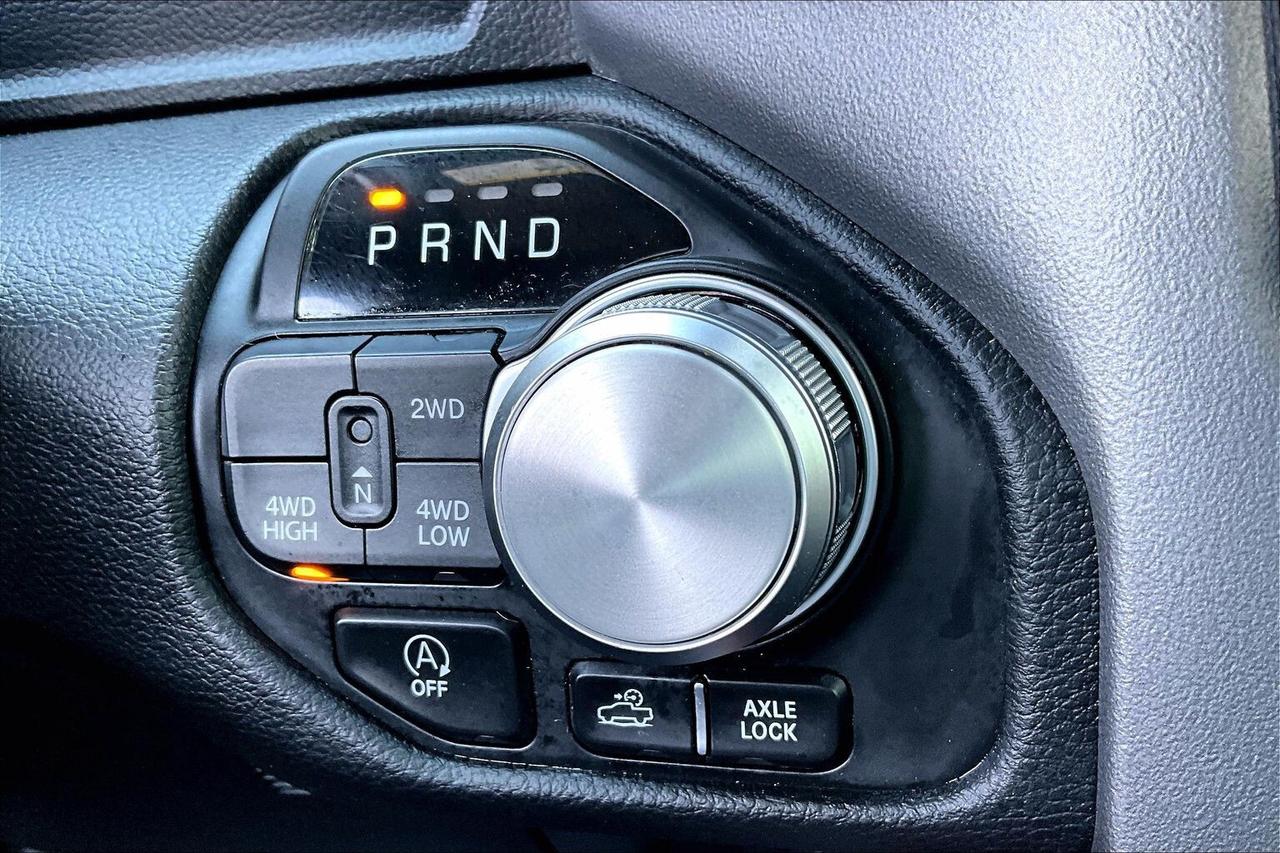2024 RAM 1500 Rebel Crew Cab V8 | 8.4 Screen | Bed Liner | 4X4 Photo
