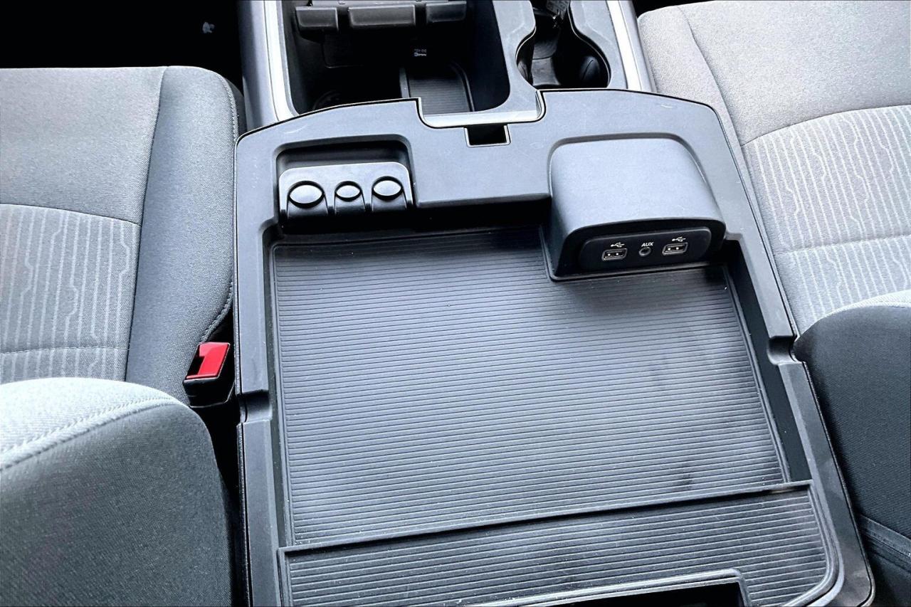 2022 RAM 1500 Classic SLT Plus Crew Cab | 6'4" Bed | Max Tow Pkg | 4X4 Photo