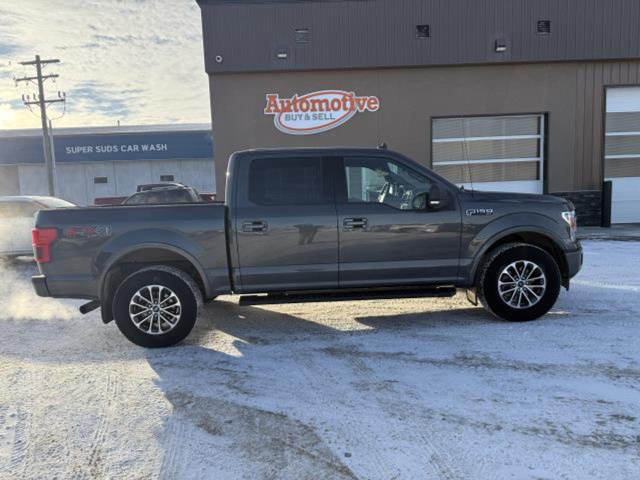 2020 Ford F-150 XLT SUPERCREW 5.5-FT