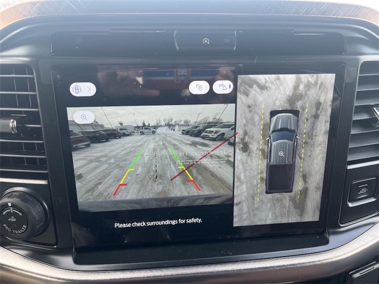 2026 Ford F-150 King Ranch  - Leather Seats Photo5