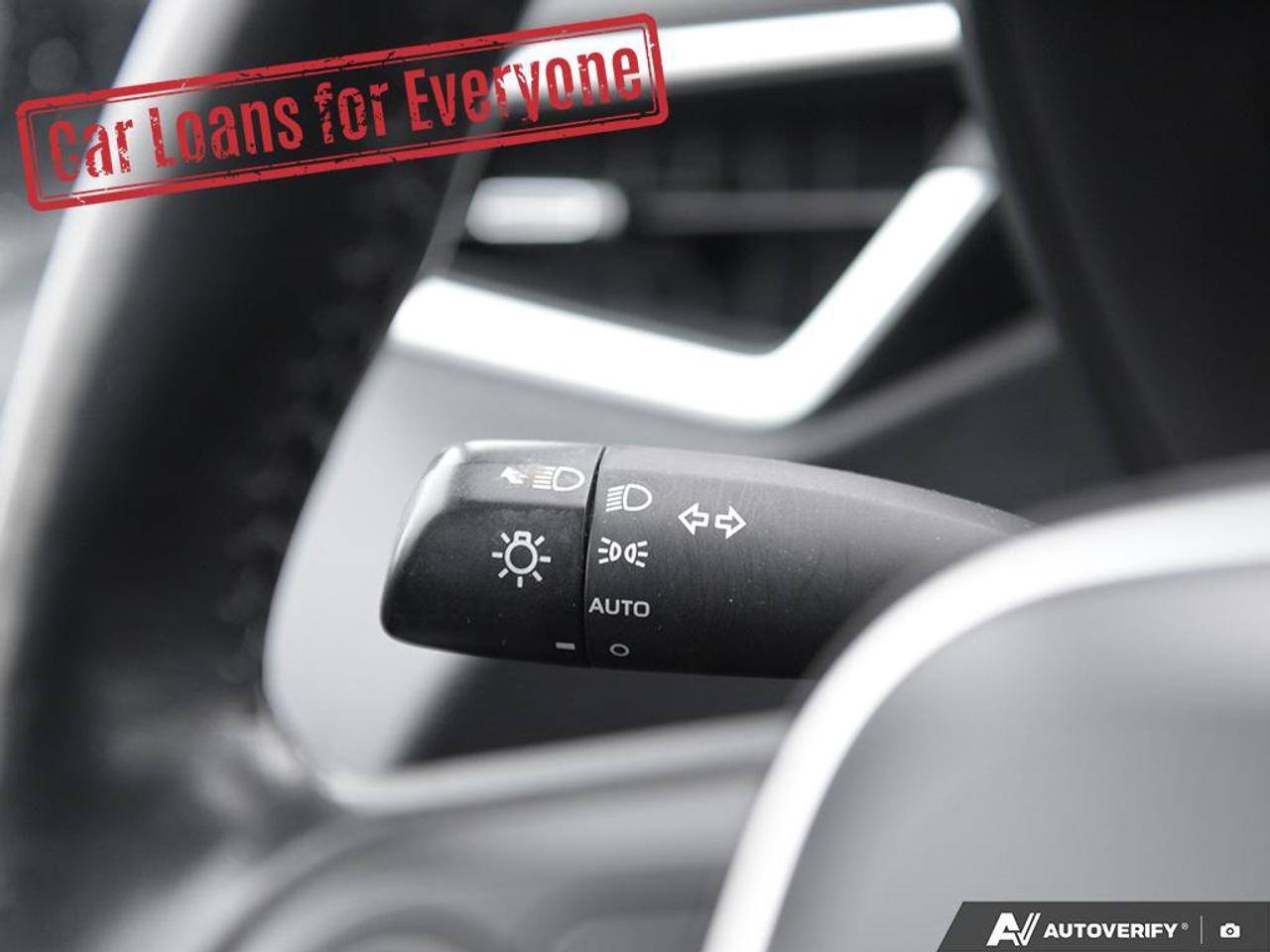 2020 Toyota Corolla SE Photo