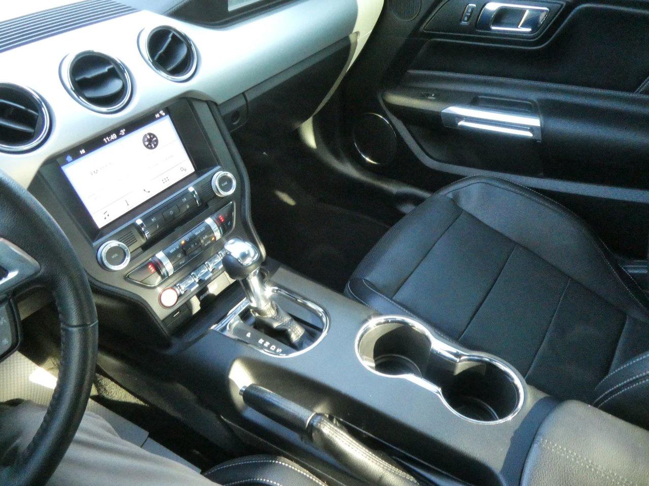 2016 Ford Mustang GT Premium Photo