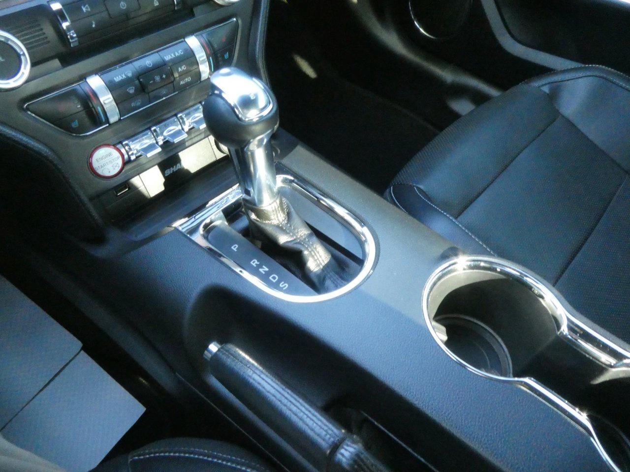 2016 Ford Mustang GT Premium Photo