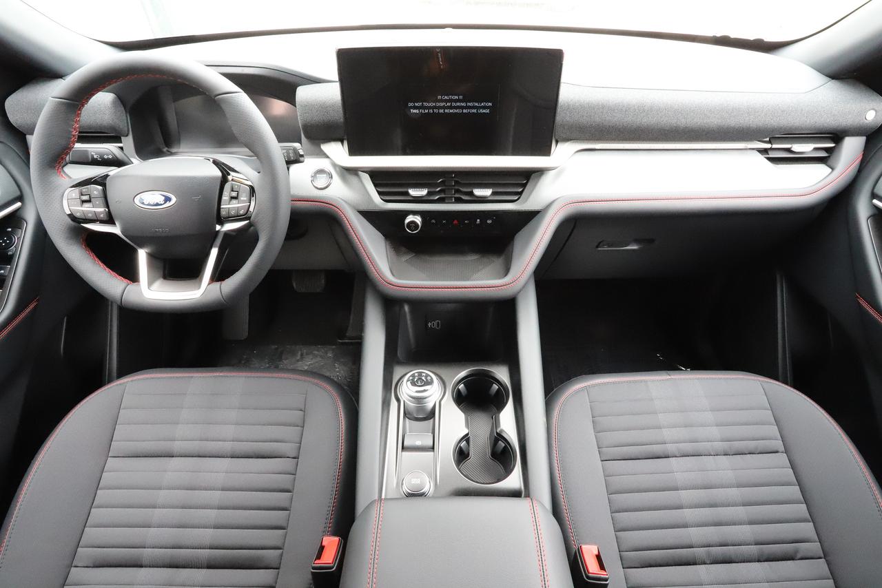 2026 Ford Explorer ST-Line 4WD Photo