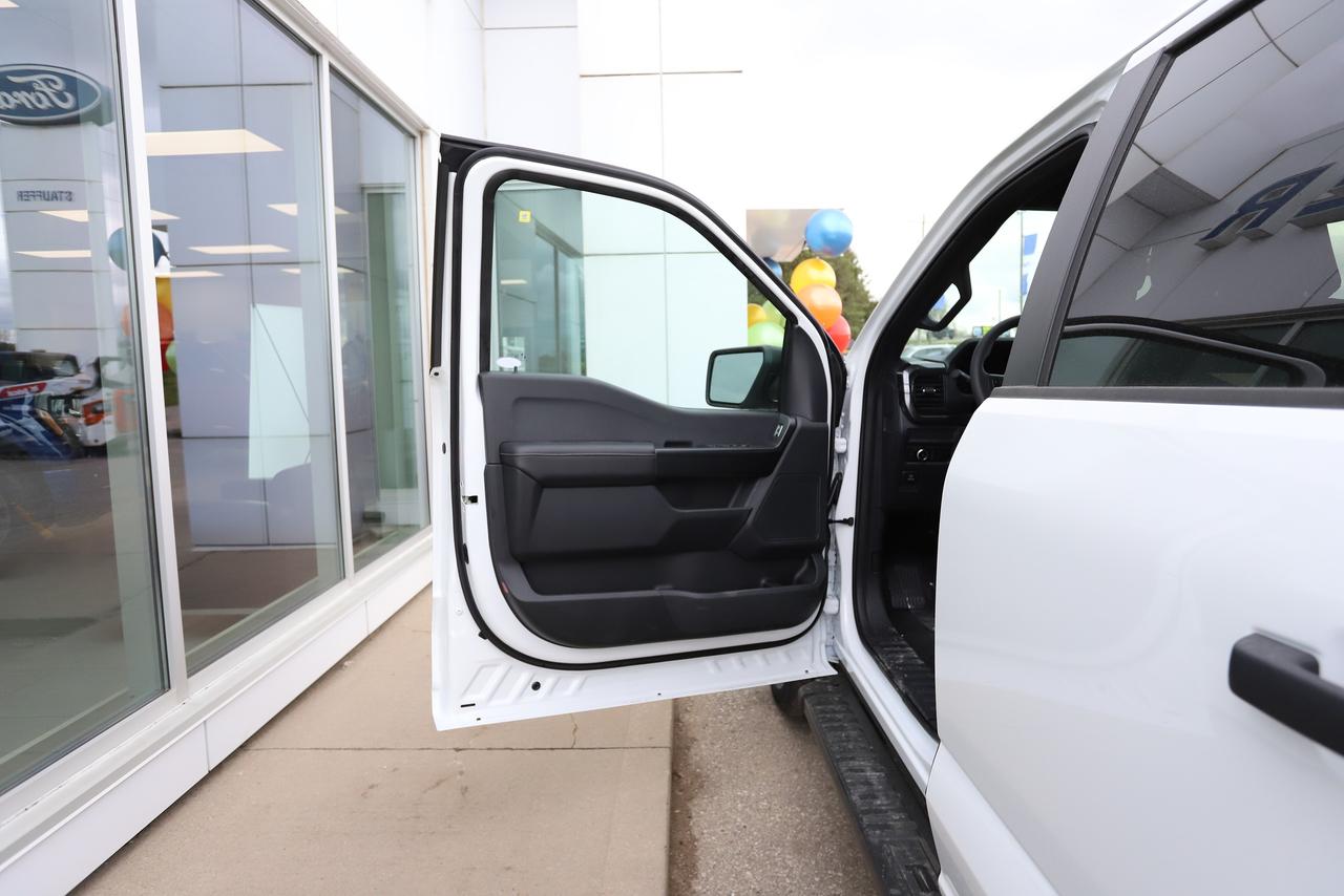 2026 Ford F-150 STX 4WD SuperCrew 5.5' Box Photo