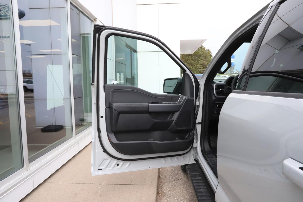2026 Ford F-150 XLT 4WD SuperCrew 5.5' Box Photo