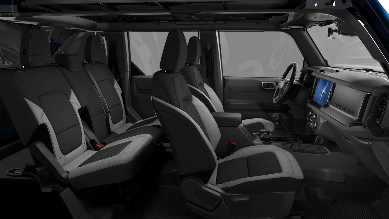 2026 Ford Bronco Big Bend BEND 4 DOOR Photo